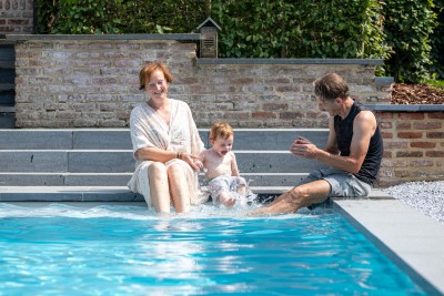 La Plage 11, een monoblok zwembad met plage. Speciaal ontworpen voor ontspanning en welzijn